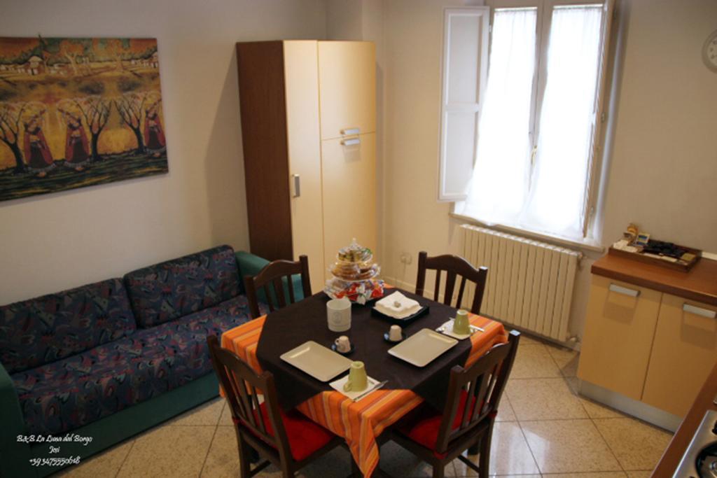 B&B La Luna Dal Borgo Iesi Exterior photo